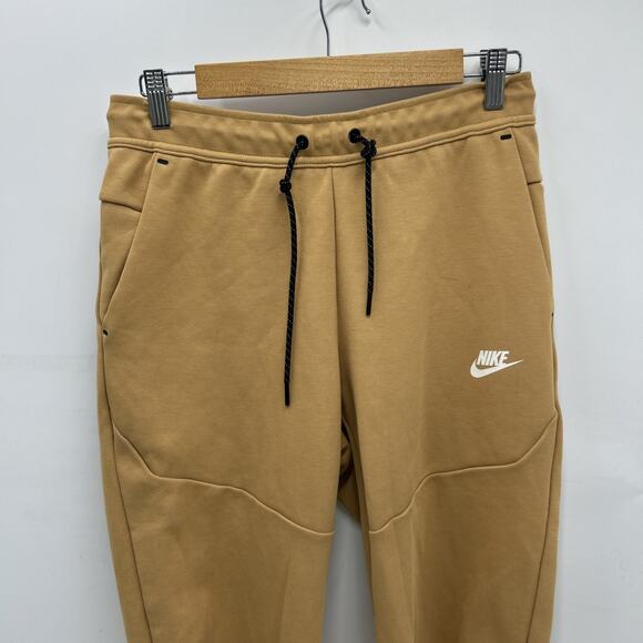 Nike Tech Fleece Joggers Tan CU4495-722 Men's Size SMALL - Picture 2 of 9